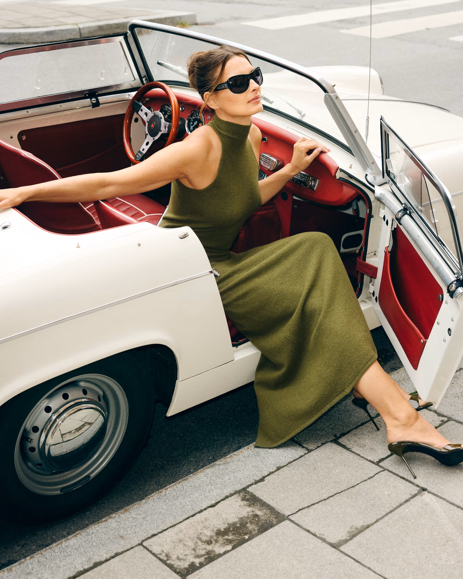 Knitted Silhouette Dress Olive Green