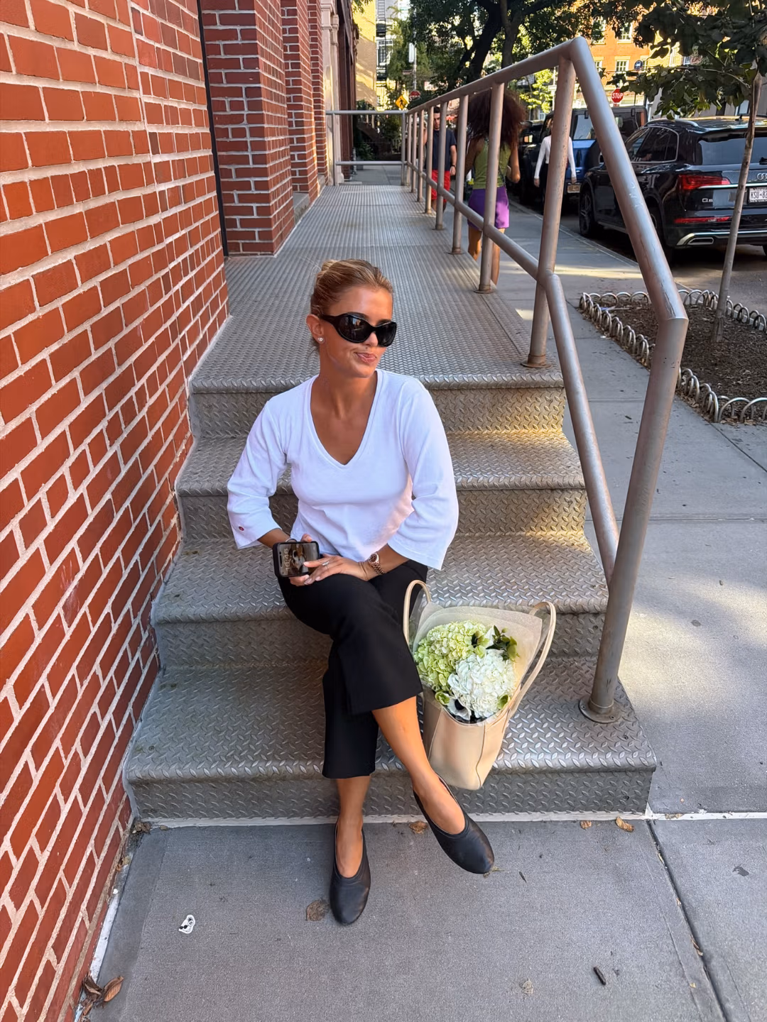 Favorite V-neck Top White