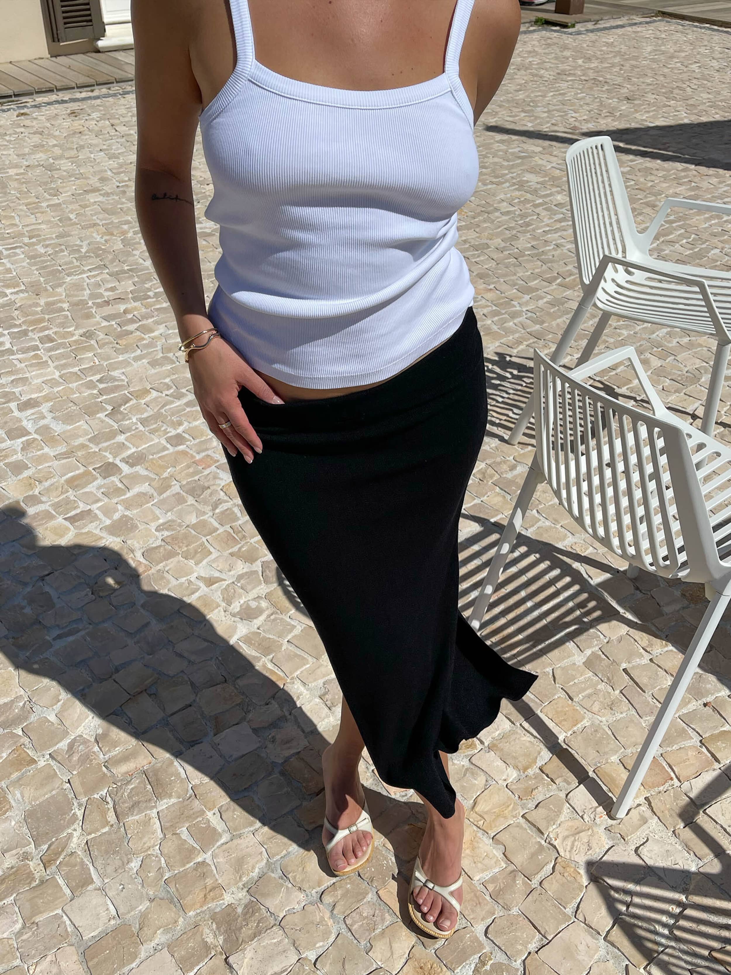 Midi Tube Skirt Liquorice - Liquorice | Djerf Avenue