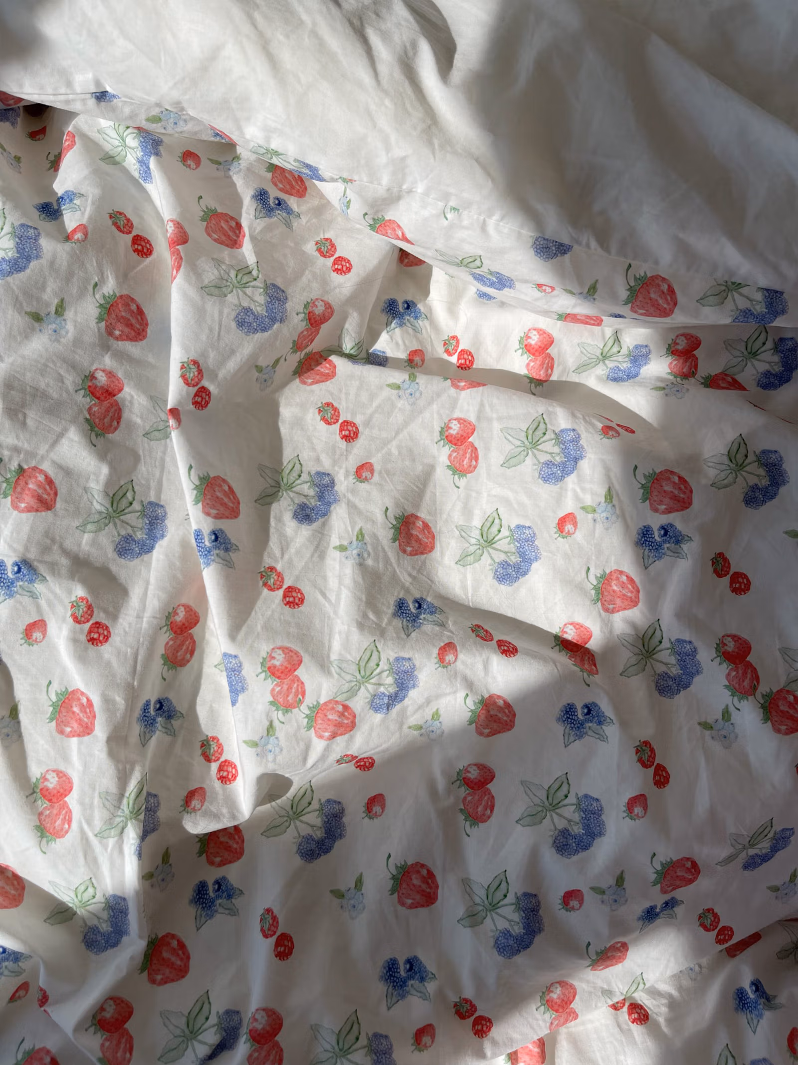 Pillow Case Summer Berries