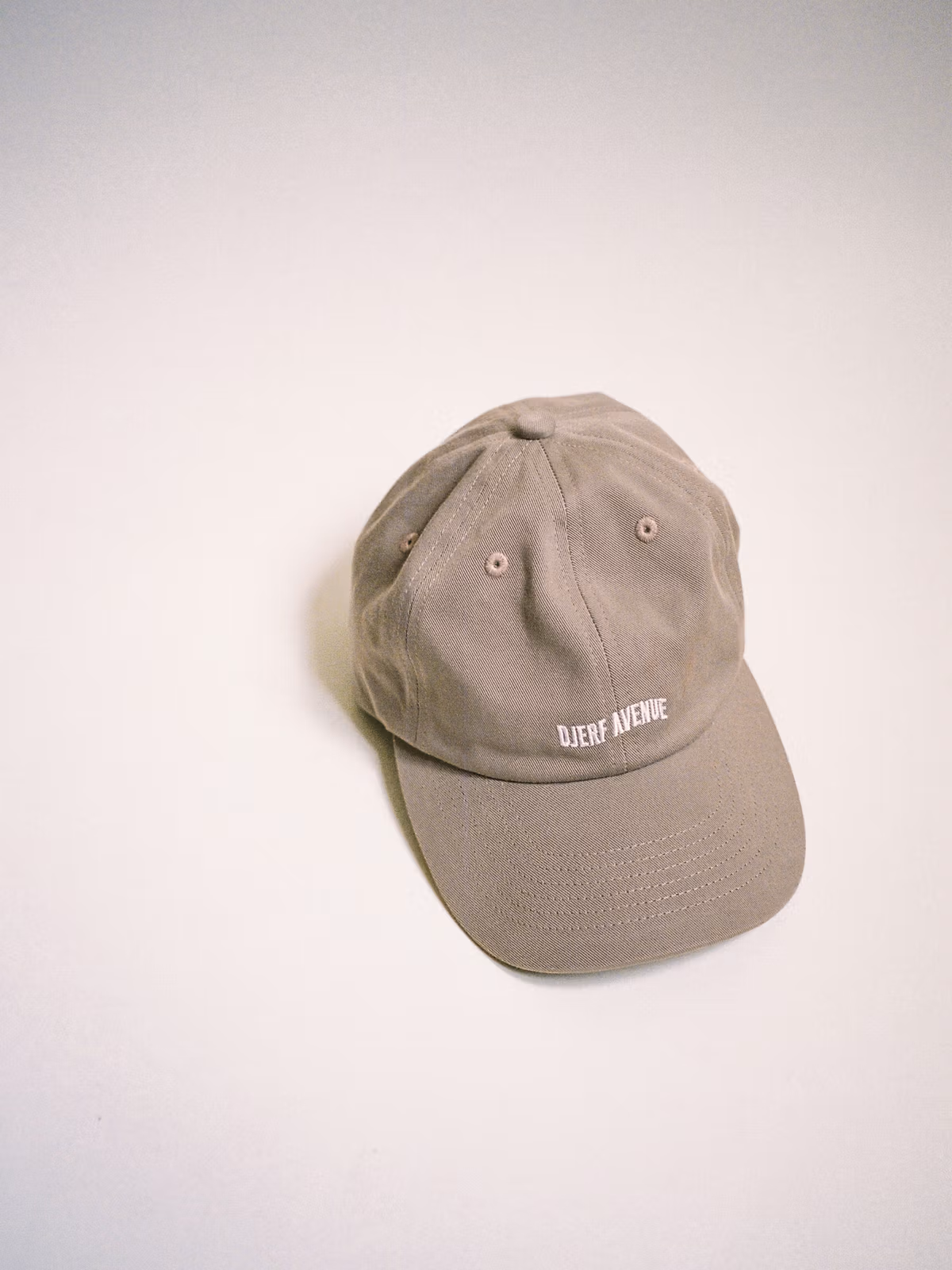 Djerf Avenue Cap Oat