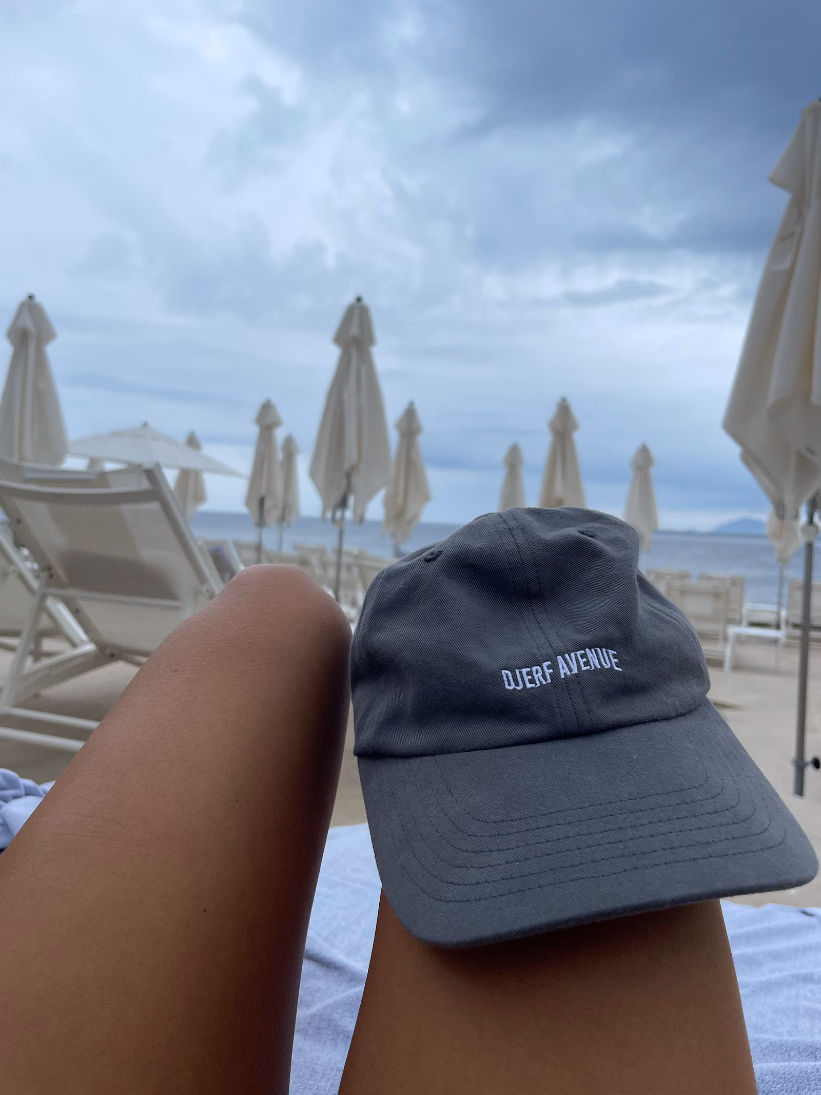 Djerf Avenue Cap Washed out Black